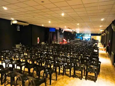 Local en Venta 44 años