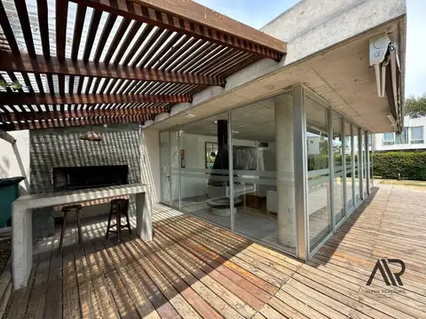 Casa en venta en Barra de Carrasco