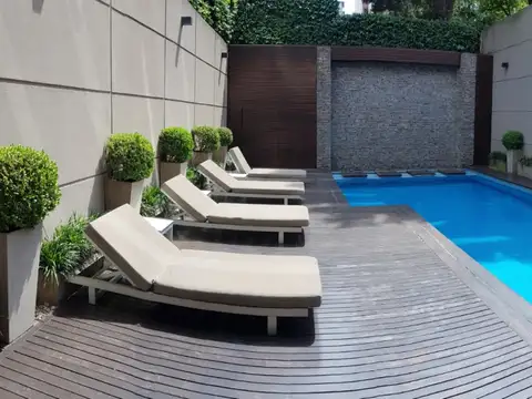 Jorge Newbery al 1600, Las Cañitas, Belgrano. Piso 6. Contrafrente abierto. Monoambiente dividido con Balcón terraza propio. Ultra luminoso. Superficie: 33 m2. Impecable estado. Edificio con amenities: Pileta. SUM. Gym. Laundry