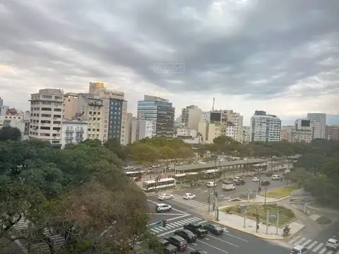 Oficina en Venta con 1 cochera