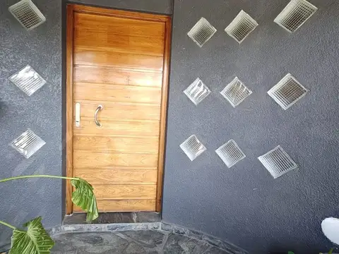 Oficina en Alquiler en Olivos, USD 650