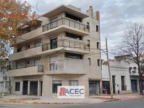 Venta - Cochera - España y Hospitales