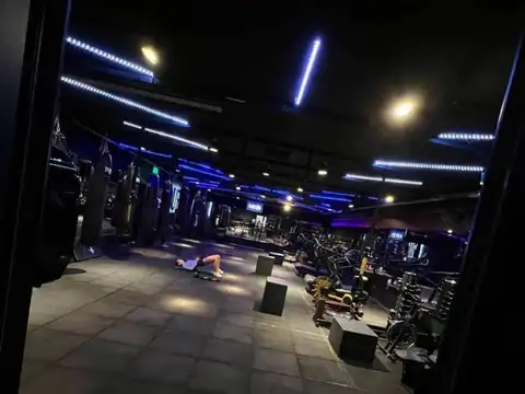 HUMBOLDT 1900, Piso 0