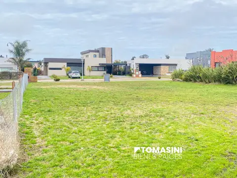 LOTE EN BARRIO PRIVADO TIERRAS DEL MAR