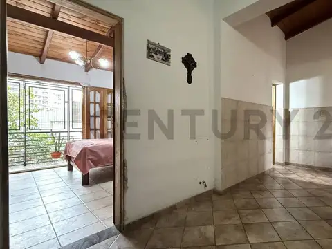 Balcarce 1300, Piso 0