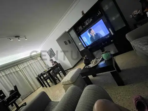 ECHEANDIA 4500, Piso 2