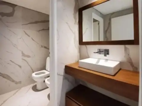 Oficina en Alquiler con 1 cochera