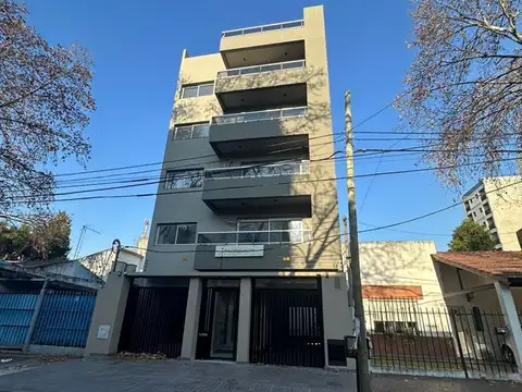 Departamento Dúplex  en Venta en San Martin, G.B.A. Zona Norte, Argentina