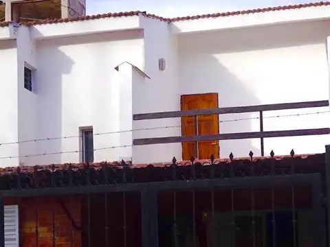 Casa en Alquiler en Zona Centro, $ 1.150.000