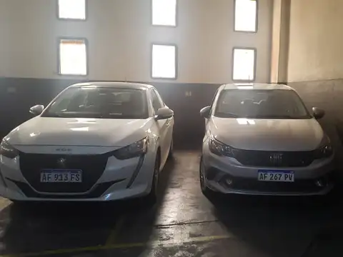 Cochera en Venta Cubierta