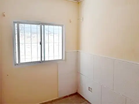 CÓMODO DEPARTAMENTO 1 DORMITORIO CON PATIO PLANTA BAJA SAN LUIS 5545
