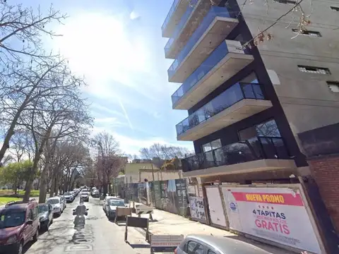 Avenida Donado e/ Juramento y Echeverria