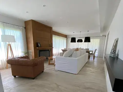 Casa en Alquiler en Lagos de San Eliseo, USD 3.000