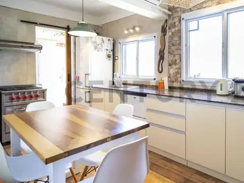 Curapaligue 100, Piso 0