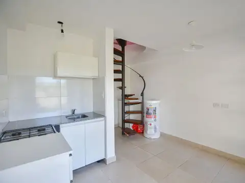 Depto Tipo Casa en Venta en La Plata, USD 40.000