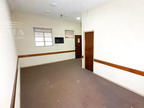 Local  Santa Fe 1245