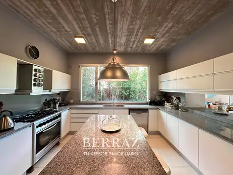 Casa en Venta al Noroeste