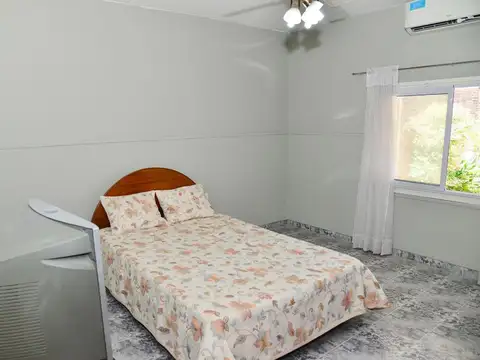 Depto Tipo Casa en Venta 54 años