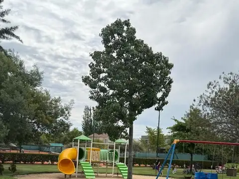 Terreno en Venta de 977,0 m2