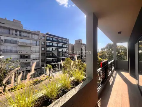 Montes de Oca al 2500- Castelar Norte