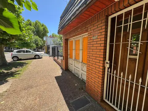 Casa en Lomas de Zamora Este