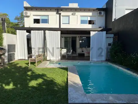 CASA DE CATEGORIA EN VENTA EN CITY BELL