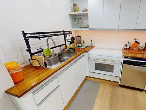 Venta casa 5 amb. Belgrano R con terraza