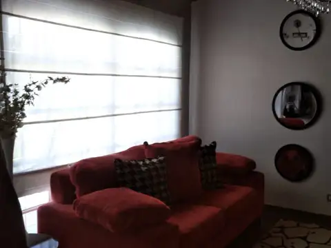 Casa 9 ambientes con 1 baño