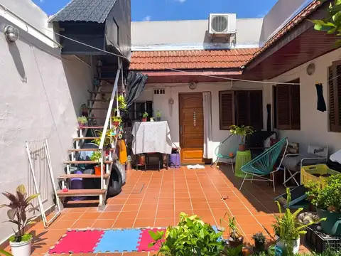 Depto Tipo Casa en Venta de 3 ambientes