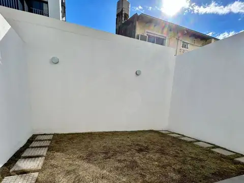 Departamento en Alquiler en Santos Lugares, $ 650.000