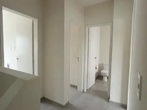 Casa en Alquiler en Las Casuarinas de 4 Ambientes