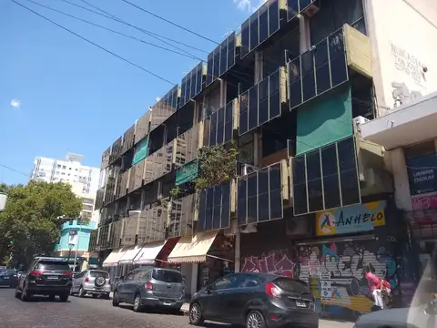 Lacroze 4800, Piso 2