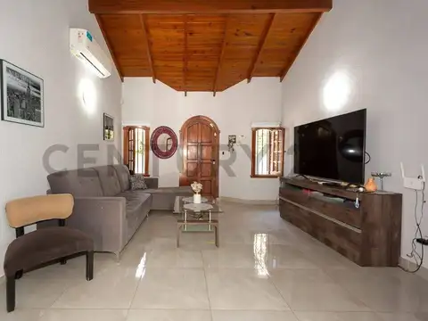 General Munilla 2400, Castelar, Moron, Buenos Aires , Piso 0