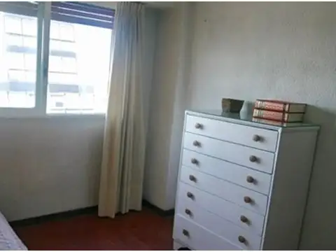 Av Luis Maria Campos  200