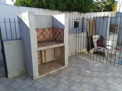 Bernardo De Irigoyen 329 , Piso PB