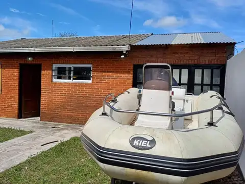 Casa tres ambientes - La Plata