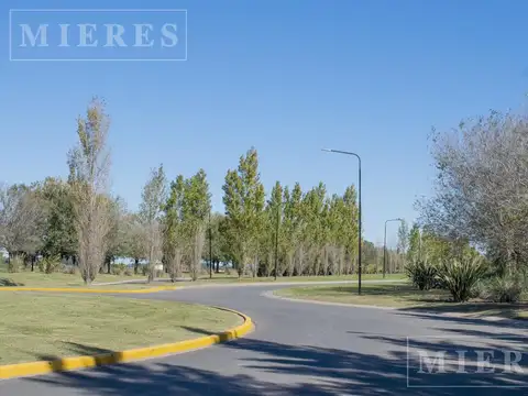 Terreno en Venta de 839,0 m2