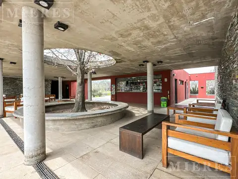 Terreno en Venta de 839,0 m2