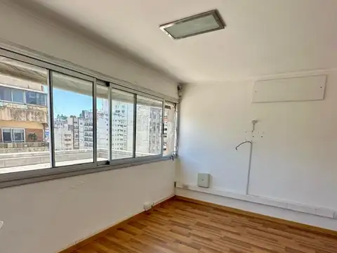 Oficina en Venta al Oeste