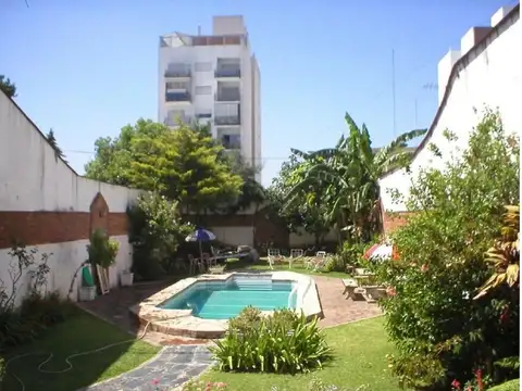 Casa en Venta en Flores Sur, USD 990.000