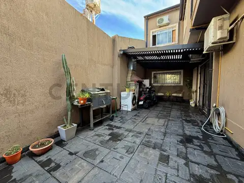 Departamento en Alquiler de 6 ambientes