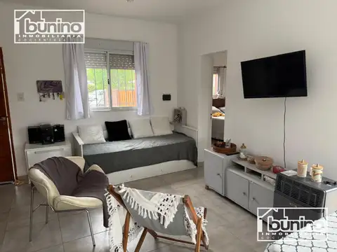 Casa en Alquiler Temporal con 1 cochera