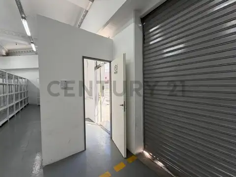 Muñecas 800, Piso 0