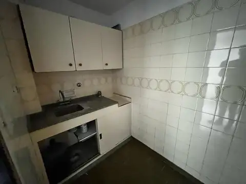 Oficina en Alquiler al Sur