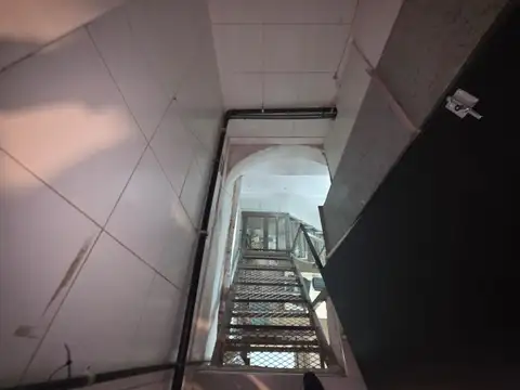 Av. Luis María Campos 800