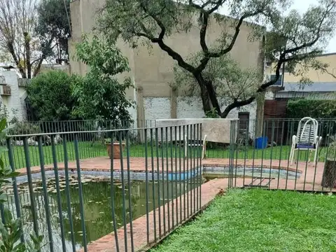 San Cayetano casi esquina Mazza