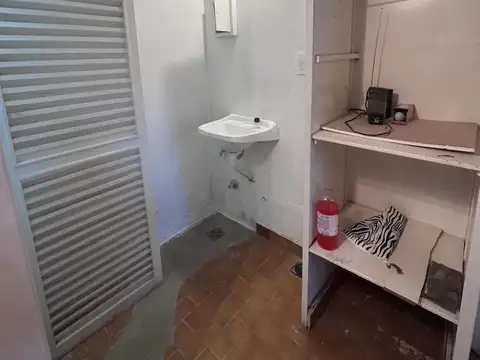 Local en Alquiler en Villa Urquiza, $ 750.000