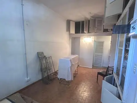 Local en Alquiler en Villa Urquiza, $ 750.000
