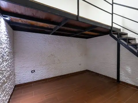 Depto Tipo Casa en Venta de 3 dormitorios