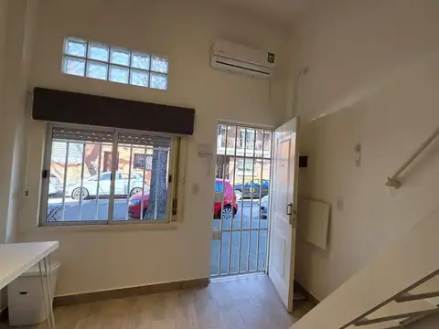 Depto Tipo Casa en Venta en Mataderos, USD 41.000